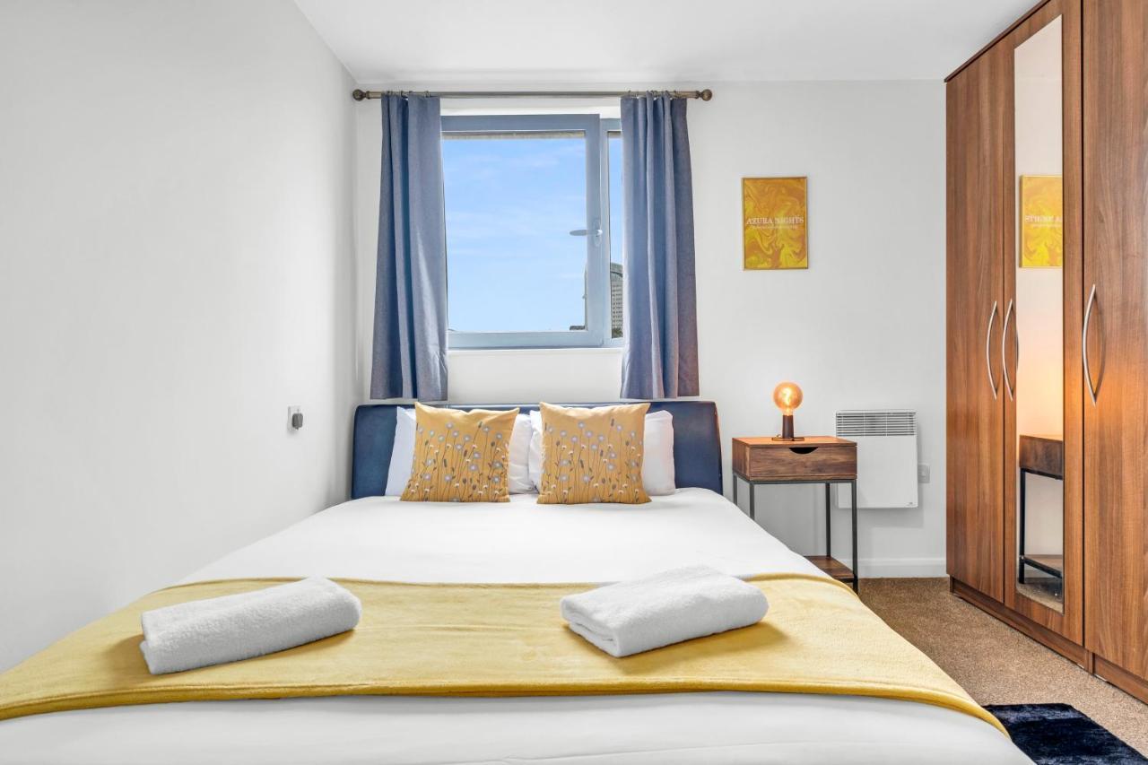 Stylish 4Th Floor 2 Bedroom En Suite City Centre Apartment With Parking By Azura Nights Birmingam Exterior foto
